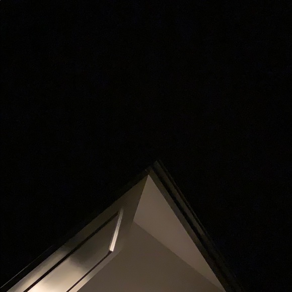 Meet your Posher, Lanre - Picture 1 of 1